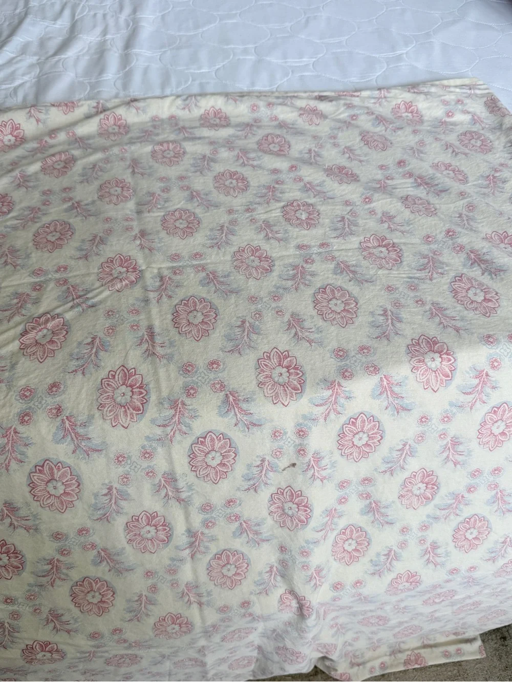 Chaps Ralph Lauren Welbourne Sheet Set Queen Size Red Ivory Blue